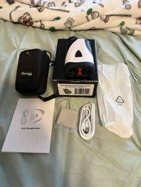 Btgx-rng-fnd-wht-1 Bombtech Golf Range Finder With On/off Slope - Magnetized Up To 650 Yards