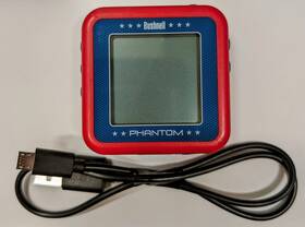 368821 Bushnell Phantom 1 Golf Gps Rangefinder - Red And Blue Maw/ Charging Cable