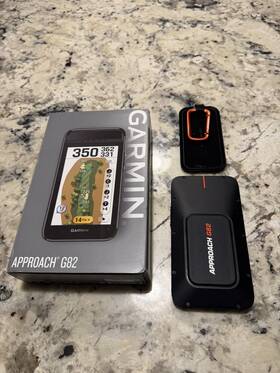 Garmin 010-02943-00 Approach G82 Launch Monitor And Premium Gps Golf Handheld