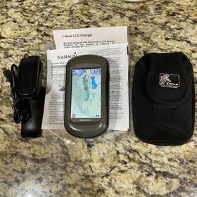 Garmin 753759101572 Approach Golf Gps Rangefinder With Charger Manual Case Belt Clip Tested