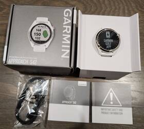 Garmin 753759273132 New Approach S42 Preloaded Golf Rangefinder Gps Watch 2021 White
