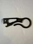 Crkt Viva Multi-tool And Bottle Opener Model 9130 Metal Flat Prybar Screwdriver. Fixed Price $14.00.