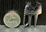 2009 Us Open Bethpage Black Ball Marker / Bassett Golfaide Divot Tool. Fixed Price $16.24.