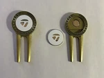 (1) Rare Taylormade Divot Tool & 1" Flat Coin Style Golf Marker - Beauty!. Fixed Price $14.00.