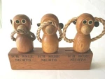 Monkey 3 Pc. Bar Tool Set No Evil Wood Rope Corkscrew Bottle Opener. Fixed Price $26.92.