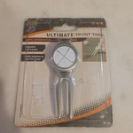 Club Champ Ultimate Divot Tool 9110 Magnetic Ball Marker Attaches Belt Loop. Fixed Price $7.40.